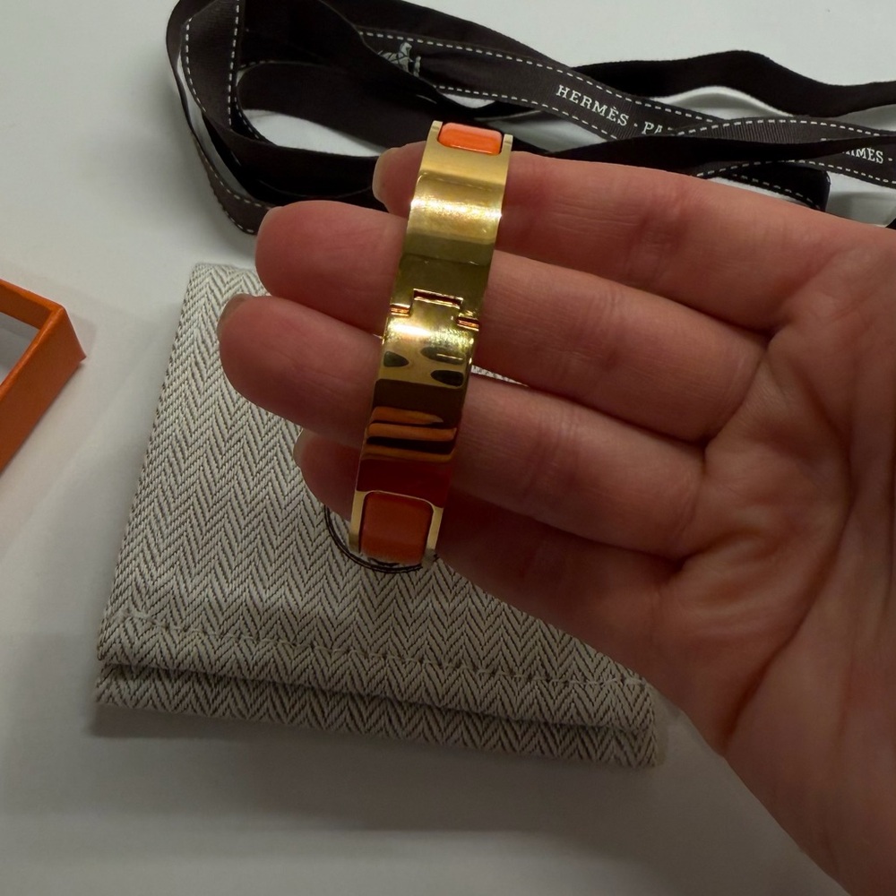 Original Hermes clic H bracelet. - Picture 8 of 11